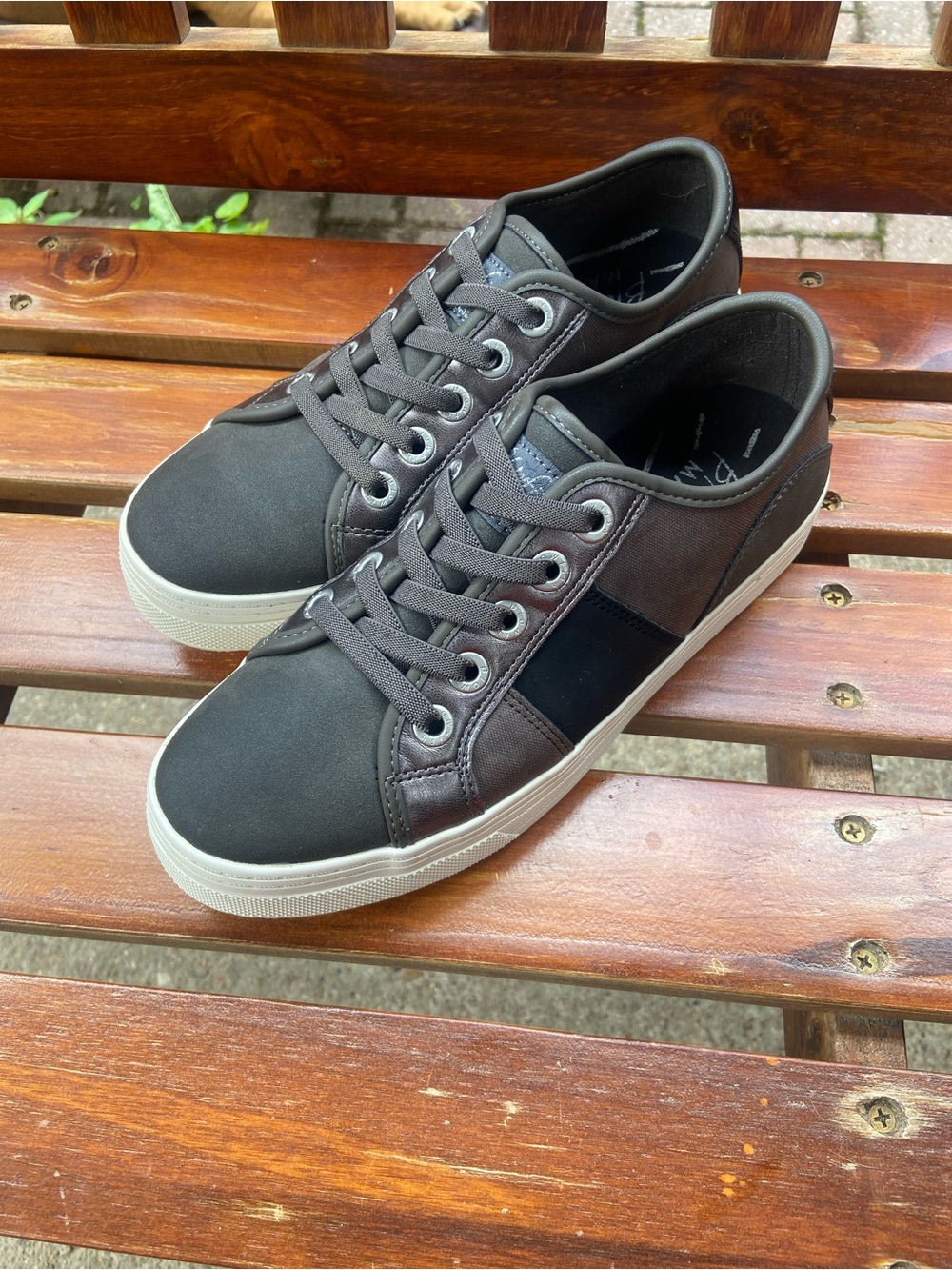👟Blowfish Malibu Size 8 Women's Platform Casual Sneakers in Black and Gray